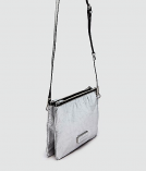 marc-by-marc-jacobs-220523-original_clipped_rev_1